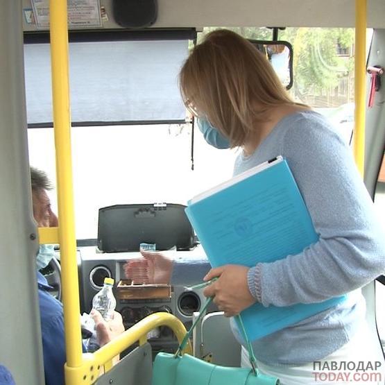 В общественном транспорте Павлодара не все соблюдают санитарные нормы