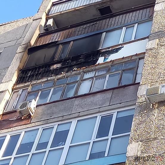 Из-за салюта загорелся балкон в многоэтажке Павлодара
