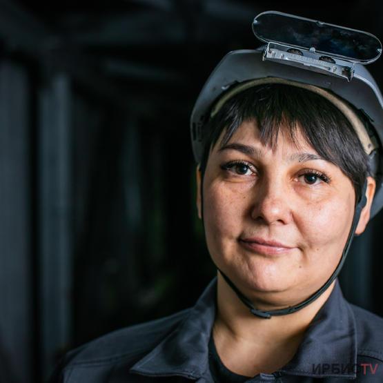 «Не я, а профессия выбрала меня»: Марьяна Ковалик, машинист крана АЗФ