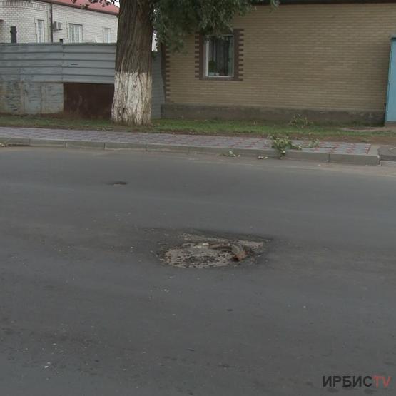 В акимате Павлодара заинтересовались  качеством ремонта дороги по улице Абая