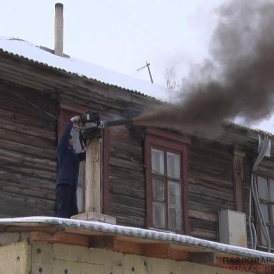 Многодетным семьям, живущим в частных домах - бесплатно прочистили дымоходы