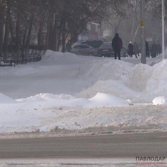 Более, чем на полмиллиона тенге выписали штрафов  полицейские за неубранный снег