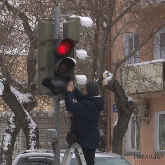 70 поврежденных козырьков насчитали  в отделе ЖКХ при первой ревизии  светофоров