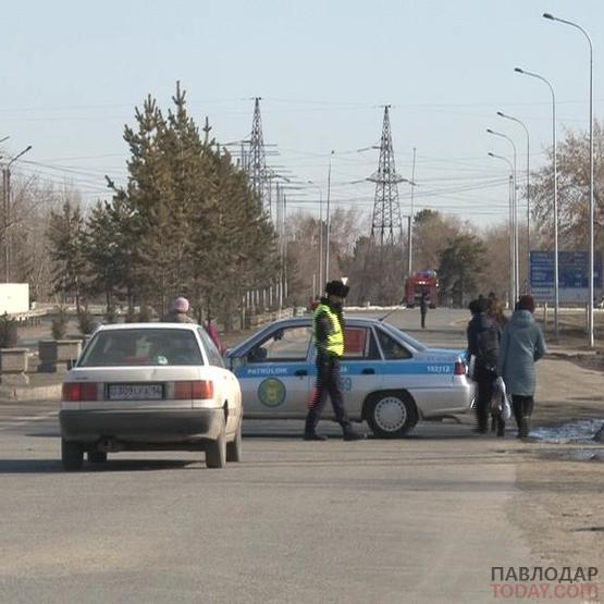 Автоцистерна с газом перевернулась в Павлодаре