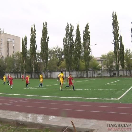 В Павлодаре стартовал 22 розыгрыш масштабного футбольного турнира памяти Камала Макпалеева