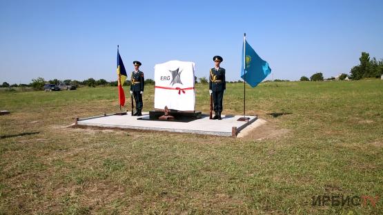 Эхо войны: в Молдове установили памятник воинам-казахстанцам